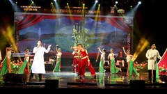 Quà tháng 5 dâng Người: Đọng lại những xúc cảm thật đẹp