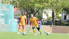 Tuyển nữ Việt Nam tập buổi đầu tiên tại Đức