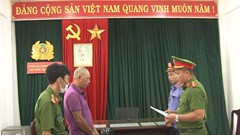 Bắt tạm giam đối tượng đánh người vì tranh giành khách du lịch