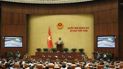 Tuần làm việc cuối cùng của Kỳ họp thứ 5, Quốc hội khóa XV: Thông qua hai luật liên quan đến xuất, nhập cảnh