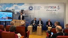 Giới thiệu sách “Việt Nam diệu kỳ” tại Romania