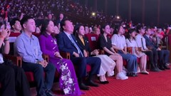 Tổng thống Hàn Quốc dự đêm nhạc giao lưu văn hóa Hàn Quốc - Việt Nam