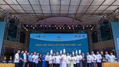 Nhiều hoạt động thú vị trong Ngày hội Giao lưu Văn hóa Việt- Mỹ nhân Ngày hội gia đình Việt Nam năm 2023