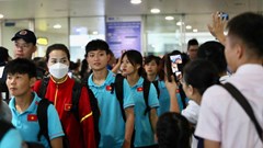 Tuyển nữ Việt Nam về nước sau chuyến tập huấn châu Âu