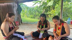 Bảo tồn văn hóa bản địa để phát triển du lịch vùng cao Bắc Trà My