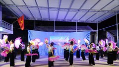 Bảo tồn, lan toả nghệ thuật xoè Thái gắn với phát triển du lịch