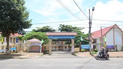 Chậm trả lương, trường cho giáo viên ký giấy mượn tiền (huyện Đắk Mil, Đắk Nông): Sở cũng... bất ngờ!