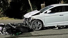 Thanh niên lái ô tô gây tai nạn liên hoàn làm năm người thương vong