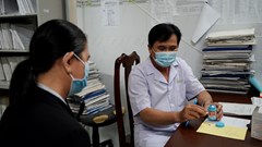 Khó khăn trong tự nguyện xét nghiệm: Trẻ nhiễm HIV bỏ lỡ cơ hội điều trị sớm