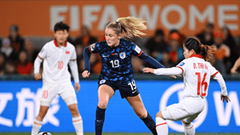 Tuyển nữ Việt Nam thi đấu cố gắng trong trận chia tay World Cup nữ 2023