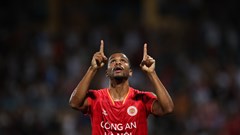 Thắng CLB Hà Nội, Công an Hà Nội tạm dẫn đầu bảng tổng sắp