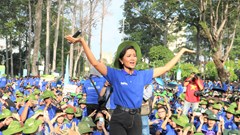 Nặng như... vương miện hoa hậu