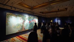 Triển lãm “Mộng Viễn Đông” đón gần 1.000 lượt khách trong ngày khai mạc