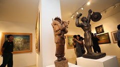 Triển lãm mỹ thuật "Dòng thời gian"