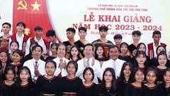 Chủ tịch nước dự khai giảng năm học mới tại Trường Dân tộc nội trú Gia Lai