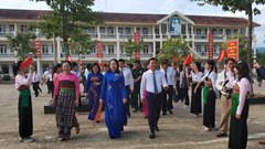 Phó Chủ tịch nước Võ Thị Ánh Xuân dự Lễ khai giảng tại Trường THPT Dân tộc nội trú Ngọc Lặc, Thanh Hoá