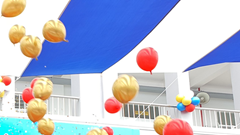 Không nên dùng bóng bay trong ngày khai giảng