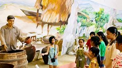 Tăng cường giáo dục về di tích, di sản trong học đường