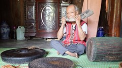 Già làng gìn giữ, lan tỏa văn hóa đồng bào Pa Cô