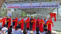 Đưa vào sử dụng hồ bơi lắp ráp cho học sinh vùng rốn lũ Quảng Ngãi