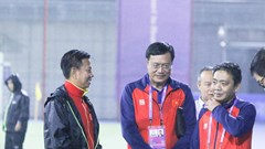Thứ trưởng Hoàng Đạo Cương thăm, động viên đội tuyển Olympic Việt Nam