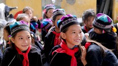 Mang trung thu ấm đến trẻ em vùng cao