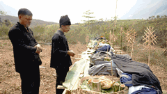 Độc đáo Lễ cúng thần rừng của người Kháng ở Điện Biên