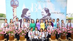 Hậu Giang: Triển lãm ảnh “Áo bà ba xưa và nay”