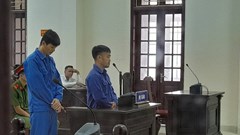 2 cán bộ CDC Quảng Trị bị xử 15 năm tù vì tham ô kit test