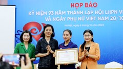 Hội LHPN Việt Nam trao Bằng khen cho xạ thủ Trịnh Thu Vinh