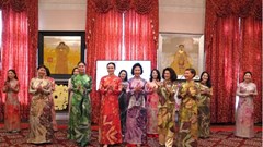 Quảng bá văn hoá dân tộc Việt Nam tới bạn bè quốc tế