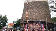 Ngày hội Trình diễn cây nêu và giao lưu VHTTDL các dân tộc Việt Nam