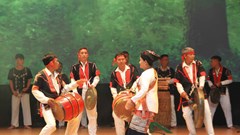 Để K’toang vang xa