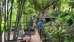 Kon Tum: Ngang nhiên “lấn chiếm” hành lang suối mở quán cà phê, chính quyền không hề hay biết?