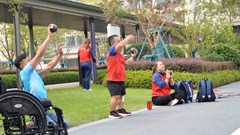 Các VĐV Người khuyết tật Việt Nam tập luyện, chuẩn bị cho Asian Para Games 4