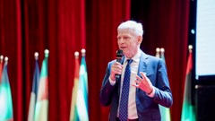 Viện trưởng Viện Kỹ thuật và Khoa học Máy tính VinUni: VinUni rất coi trọng hoạt động nghiên cứu khoa học có chất lượng