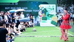 Xẩm "gõ cửa" trường học