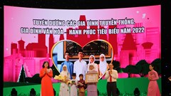 Xây dựng “Bộ tiêu chí xây dựng gia đình hạnh phúc" bằng 5 ngôn ngữ