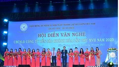 Tôn vinh nữ cán bộ, công nhân lao động Công ty Yến sào Khánh Hòa