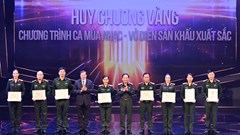 Bế mạc Hội diễn Nghệ thuật chuyên nghiệp đề tài Quốc phòng toàn dân