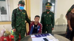 Bắt giữ thanh niên vận chuyển trái phép 18.000 viên ma túy