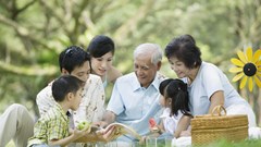 Xây dựng con người Hà Nội thanh lịch, văn minh: Giáo dục tốt từ gia đình mới ứng xử hay ngoài xã hội