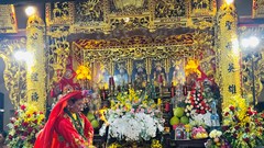 Cần những đào tạo chuẩn mực trong thực hành di sản Tín ngưỡng thờ Mẫu