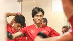 Tuyển Việt Nam tập hồi phục trước khi về nước