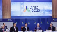 Chủ tịch nước dự Đối thoại giữa các nhà Lãnh đạo các nền kinh tế APEC