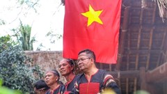 Người Ê Đê “kết nghĩa mẹ con”