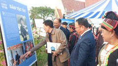 Triển lãm ảnh Sắc màu các dân tộc Việt Nam