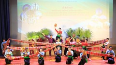 Bế mạc Ngày hội trình diễn cây Nêu và giao lưu văn hóa các dân tộc