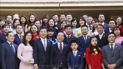 Chủ tịch nước Võ Văn Thưởng thăm Đại sứ quán và gặp gỡ đại diện các thế hệ người Việt Nam tại Nhật Bản