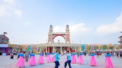 Hàng nghìn người đắm chìm trong văn hóa Hàn Quốc tại lễ hội “K-Day in K-Town”